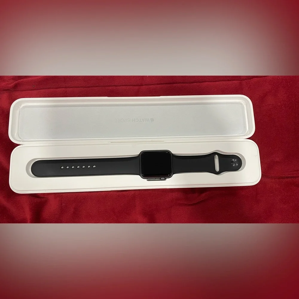 Apple Watch 2015 new with extra strap band